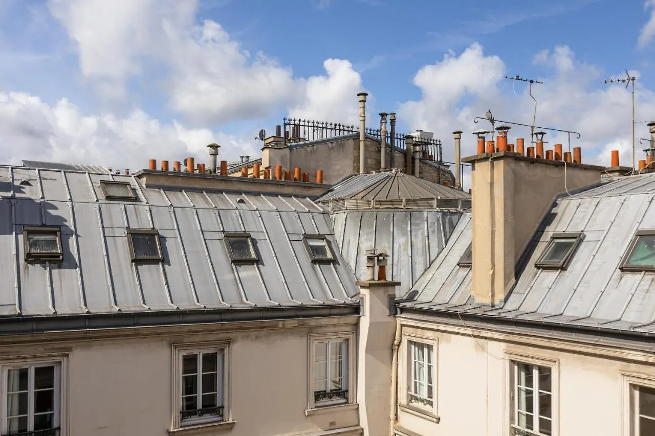 Veeve - Footsteps From The Arc De Triomphe Apartment Paris
